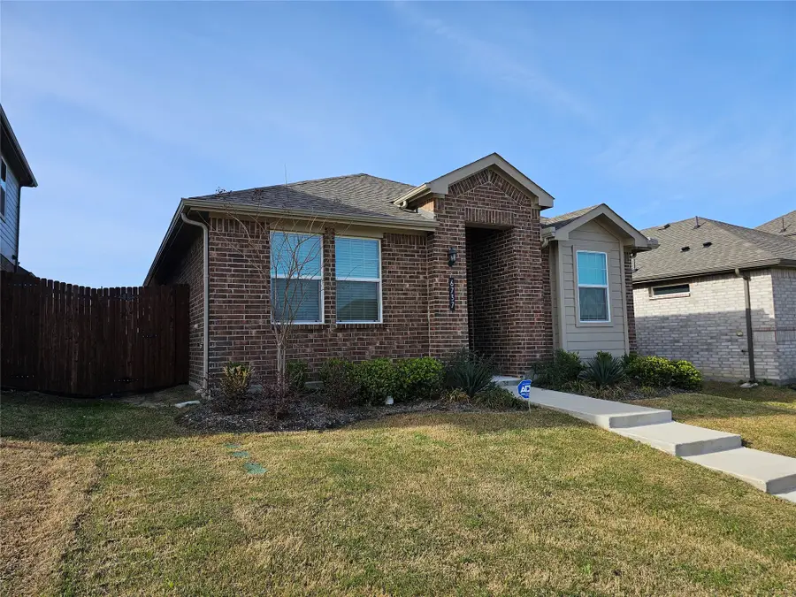 6737 Windfall Drive, Fort Worth, TX 76135 - #3