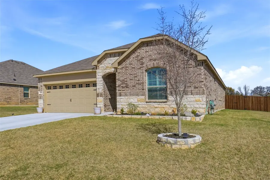 1333 Almond Road, Azle, TX 76020 - #3