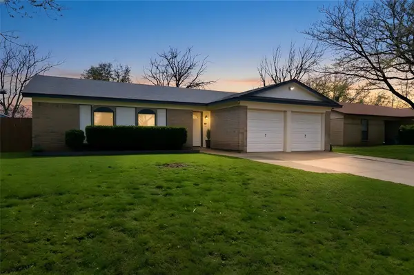 501 Fox Drive, Saginaw, TX 76179