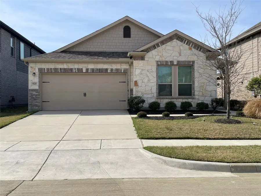 920 Waggoner Drive, Cross Roads, TX 76227 - #2