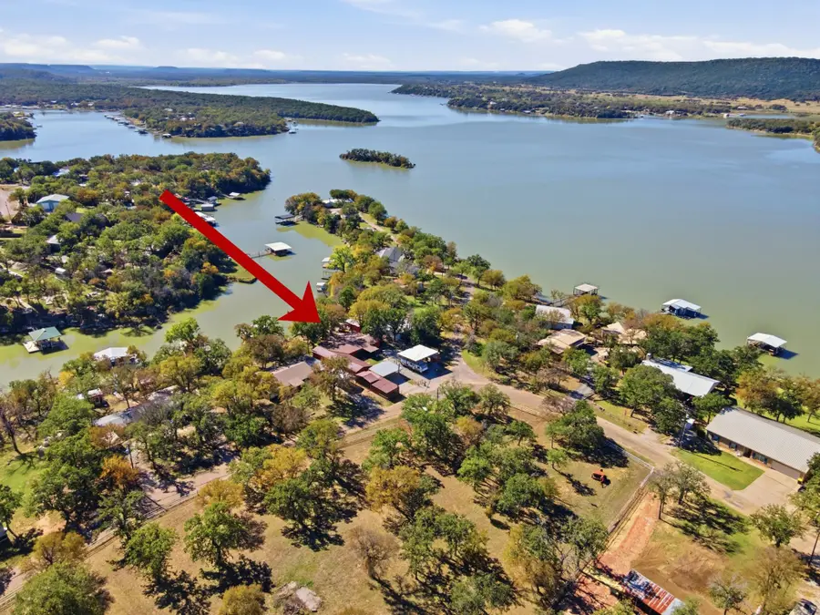 302 Kennon Circle, Palo Pinto, TX 76484 - #2
