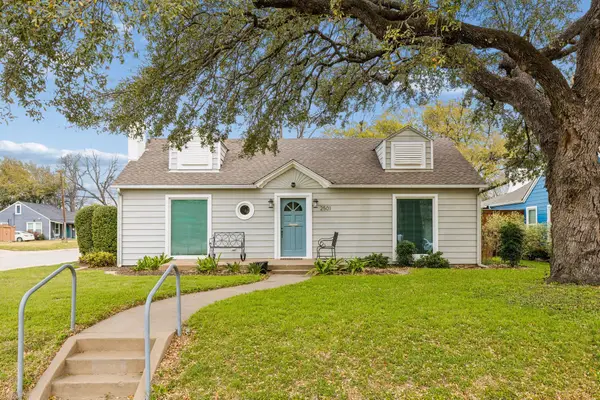 2501 Lotus Avenue, Fort Worth, TX 76111