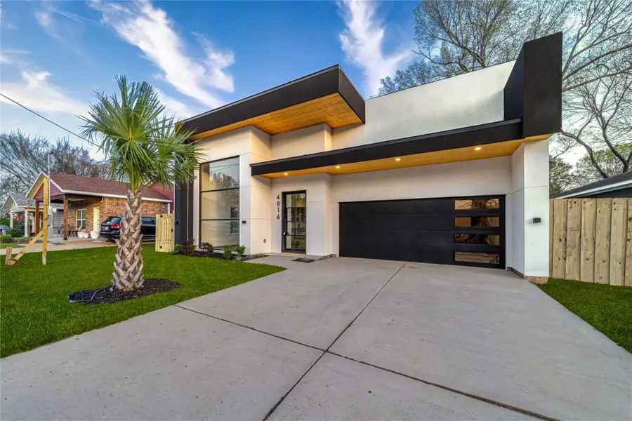 4816 Zealand Street, Dallas, TX 75216 - #3