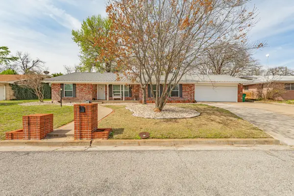 1380 N Rose Drive, Stephenville, TX 76401