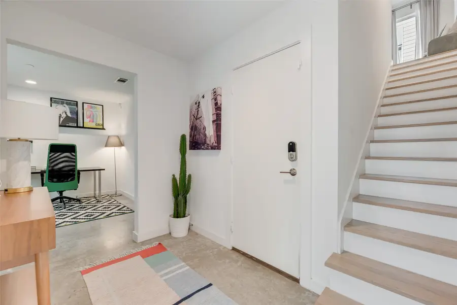 4705 Bryan Street #302, Dallas, TX 75204 - #3