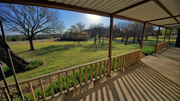 306 Dye Church Road, St Jo, TX 76265