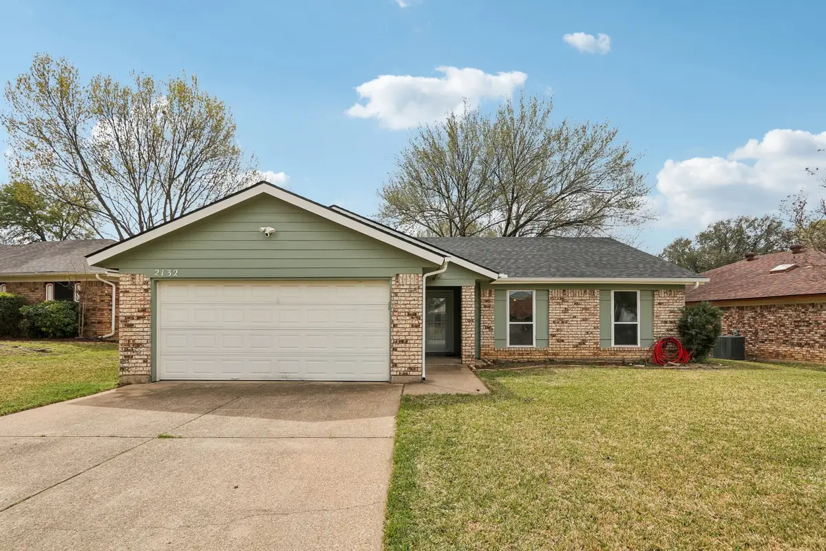 2132 Reverchon Drive, Arlington, TX 76017 - #1