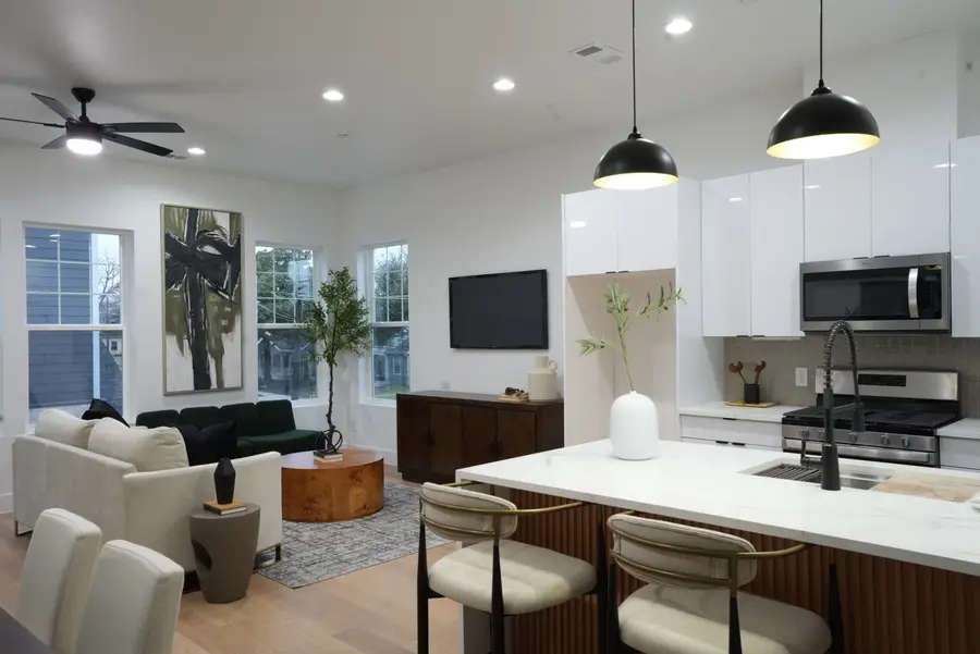 629 N Tyler Street, Dallas, TX 75208 - #2