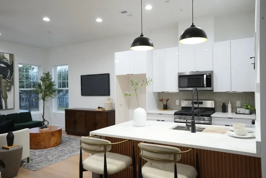 629 N Tyler Street, Dallas, TX 75208 - #3