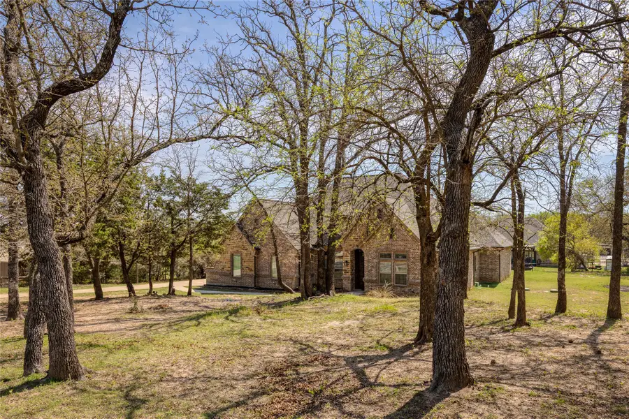143 Wrigley Drive, Springtown, TX 76082 - #2