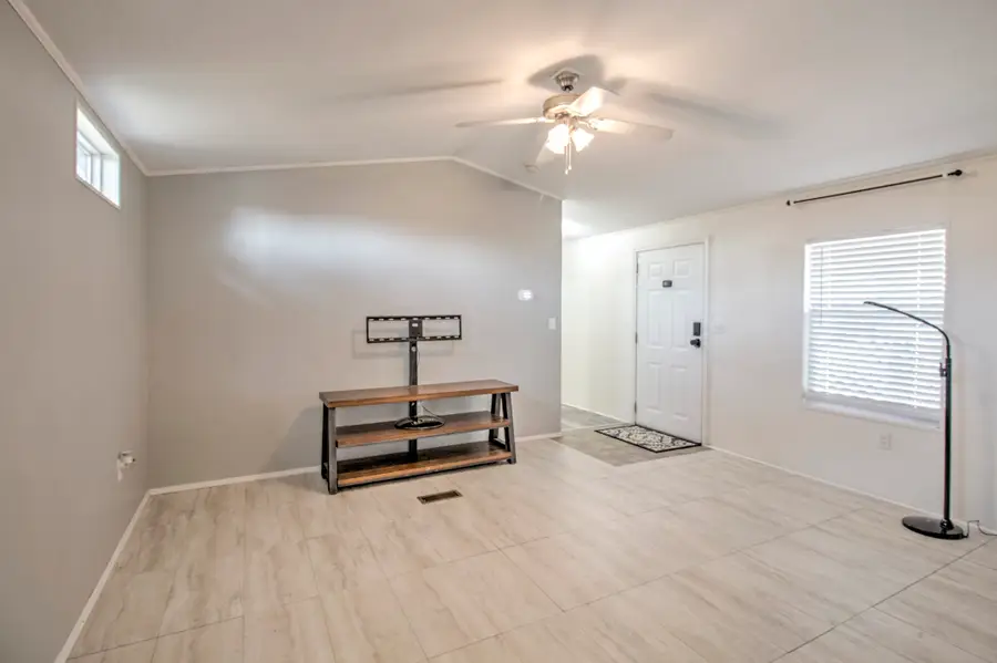 775 Whitaker Circle, Gordonville, TX 76245 - #3