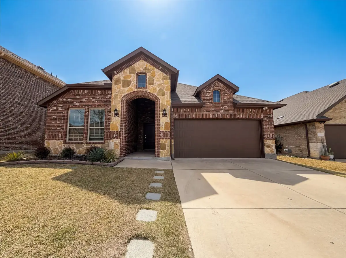 1013 Royal Lane, Celina, TX 75009 - #1