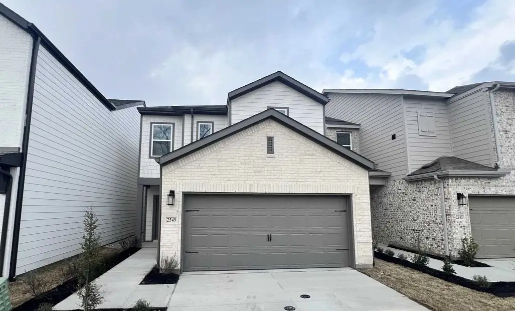 2549 Lost Maples Lane, Dallas, TX 75228 - #1