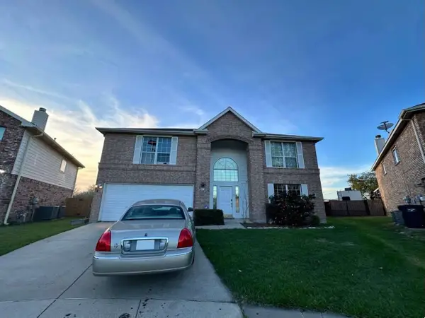 5753 Lionfish Way, Fort Worth, TX 76131