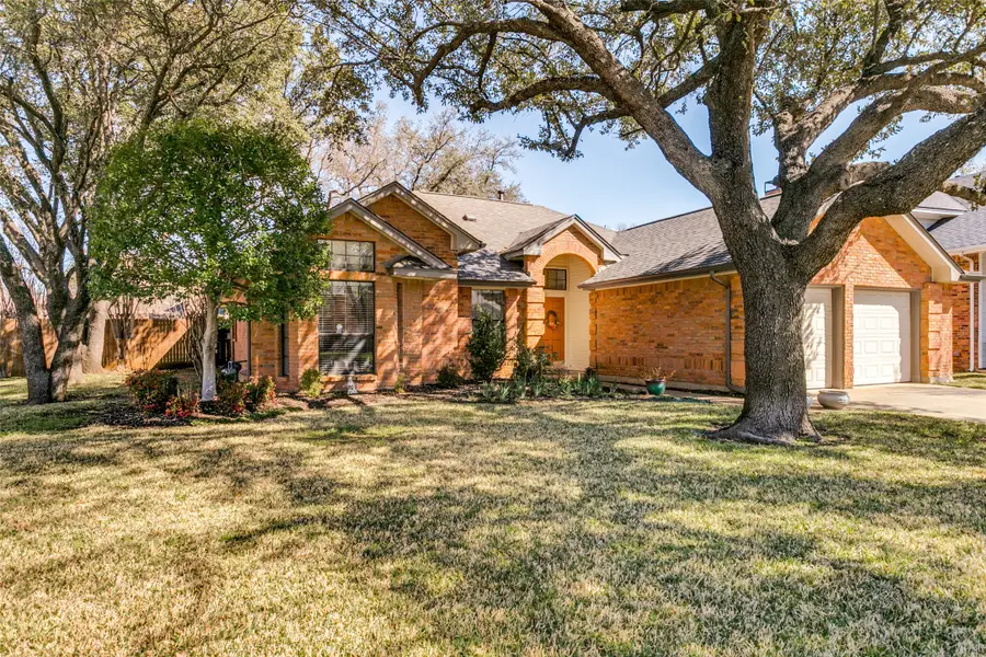 3414 Spring Willow Drive, Grapevine, TX 76051 - #2