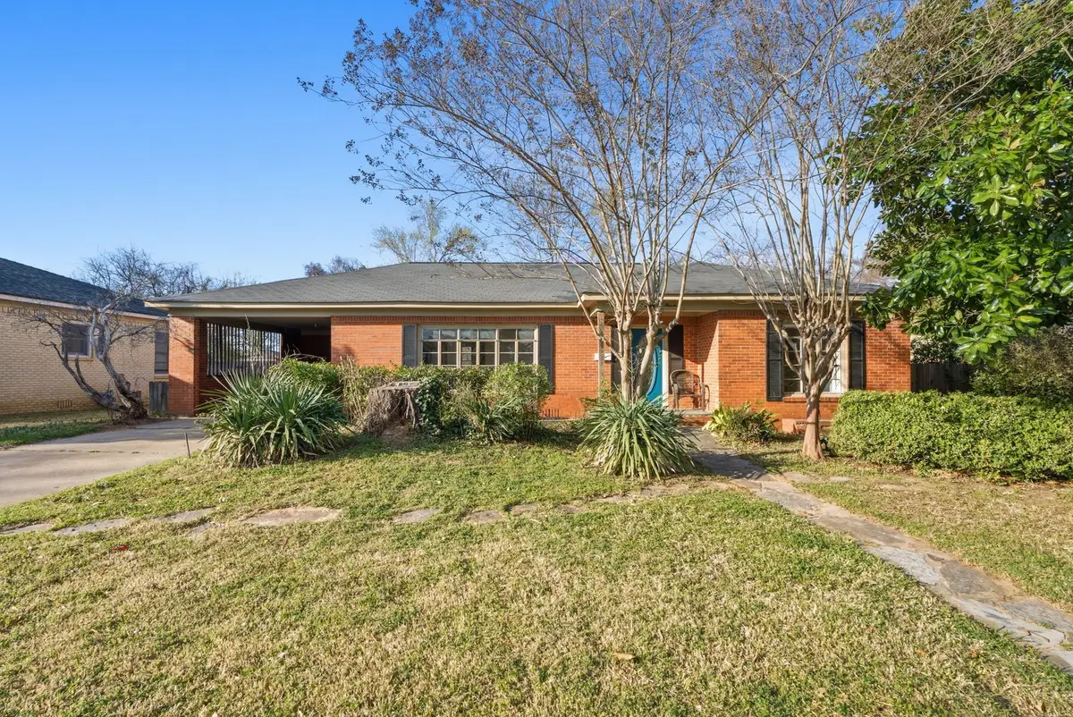 2200 Airline Drive, Tyler, TX 75701 - #1