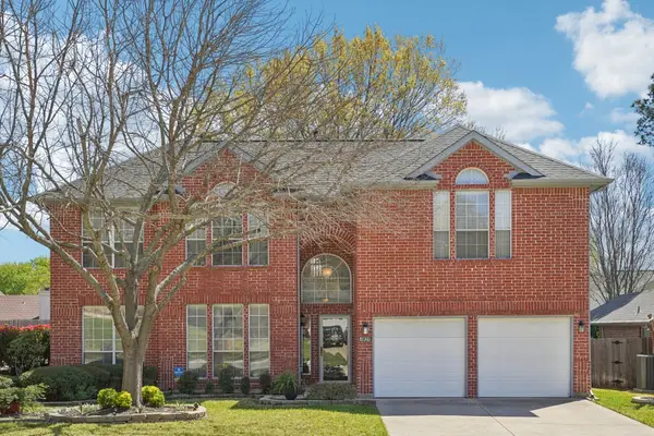 1825 Sandalwood Lane, Grapevine, TX 76051