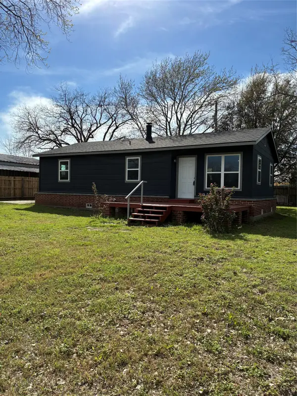 5066 E Hwy 199, Springtown, TX 76082