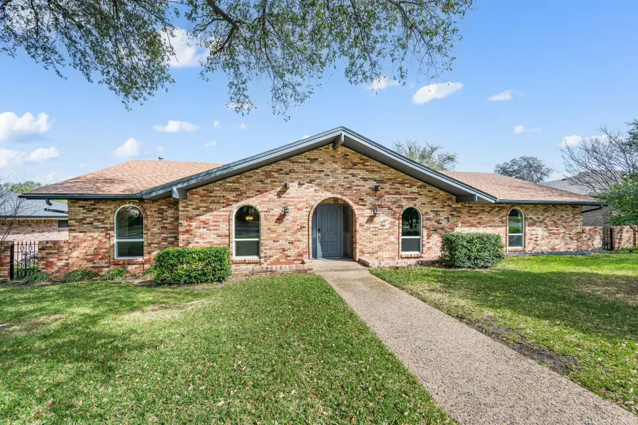 7221 Fernmeadow Drive, Dallas, TX 75248 - #2