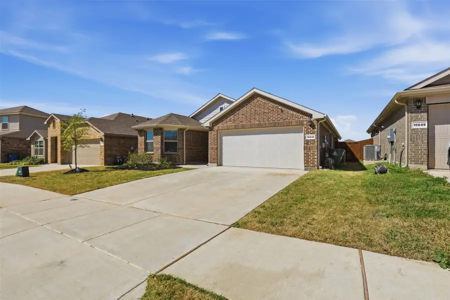 16645 Geskey Drive, Justin, TX 76247 - #2