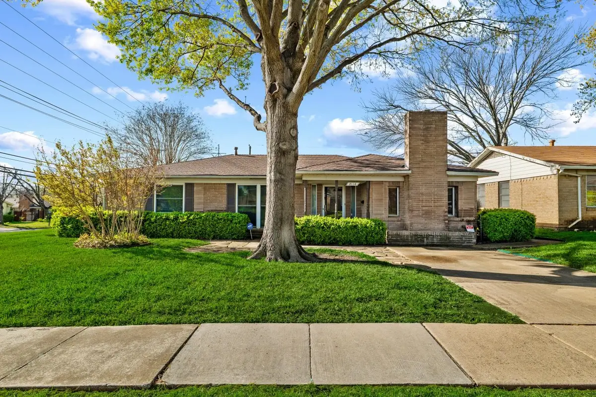 2116 Menefee Street, Arlington, TX 76010 - #1