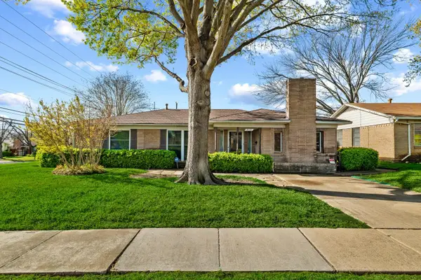 2116 Menefee Street, Arlington, TX 76010