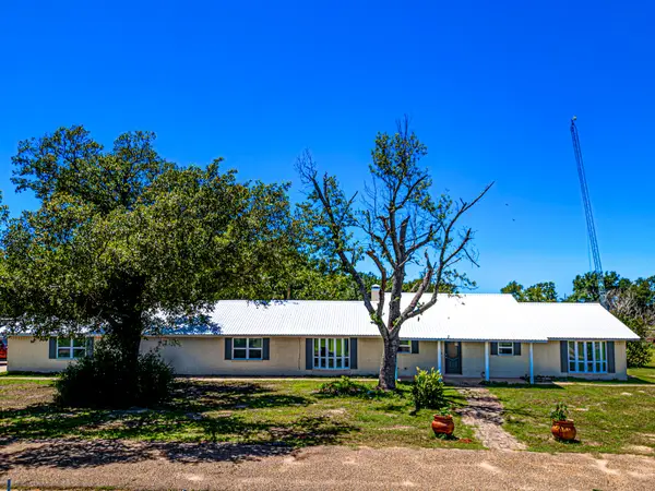 800 Vz County Road 4105, Canton, TX 75103