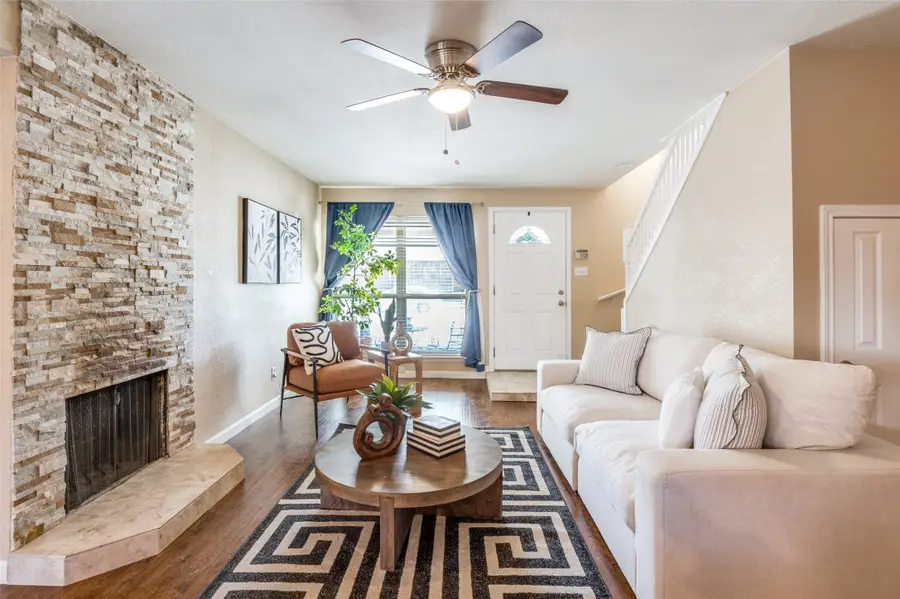 2111 Via Catalina, Carrollton, TX 75006 - #2