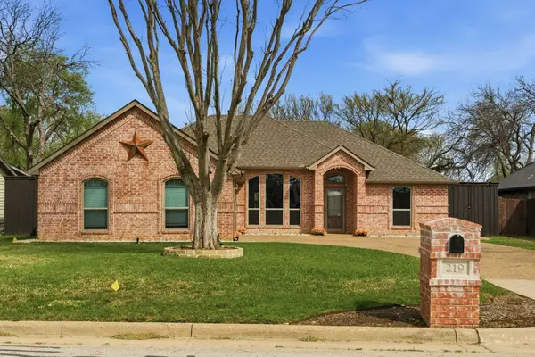 219 E Vine Street, Keller, TX 76248