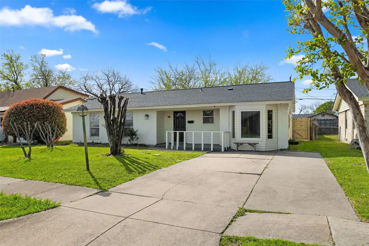 429 Blueberry Lane, Grand Prairie, TX 75052 - #1