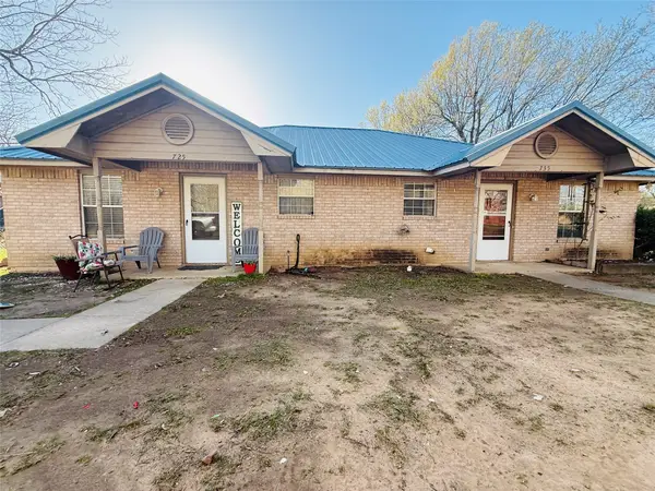 735 Anderson Road, Reno, TX 75462
