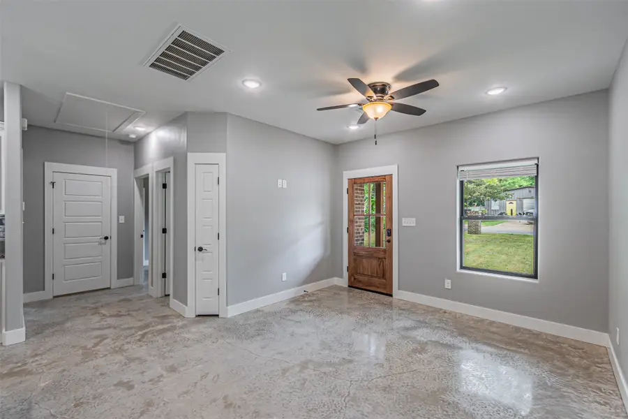 714 E Crawford Street, Denison, TX 75021 - #3