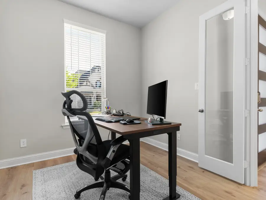 1923 Cathedral Drive, Farmers Branch, TX 75234 - #3