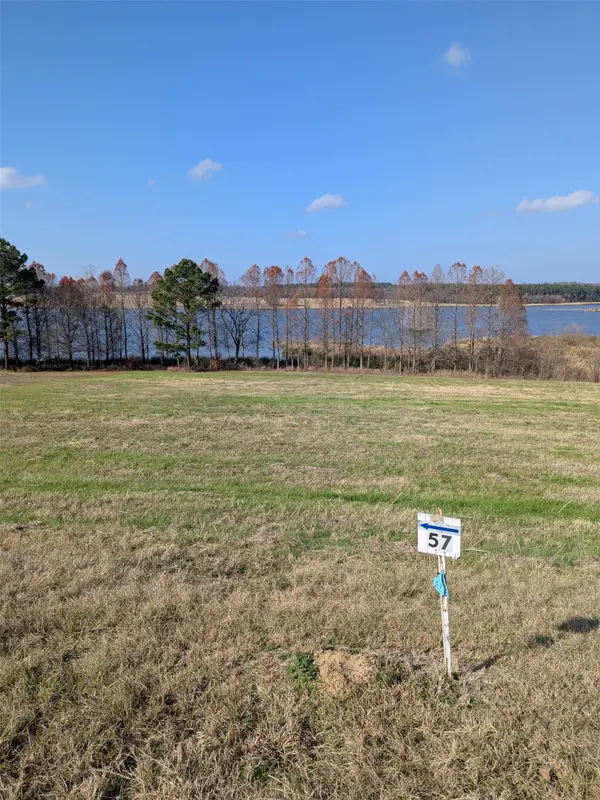 7710 Shore Crest Way, Athens, TX 75752