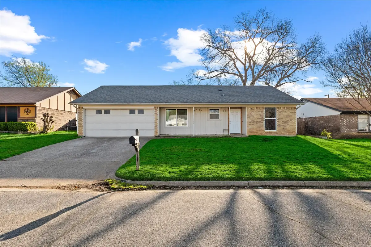 5907 Woodsetter Lane, Arlington, TX 76017 - #1