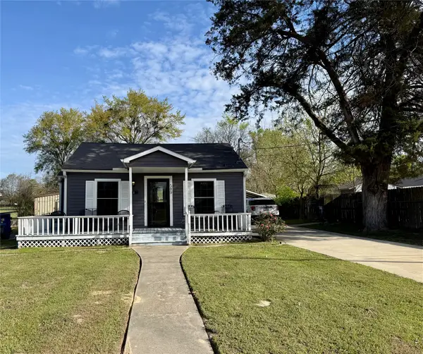 509 Sherman Street, Winnsboro, TX 75494