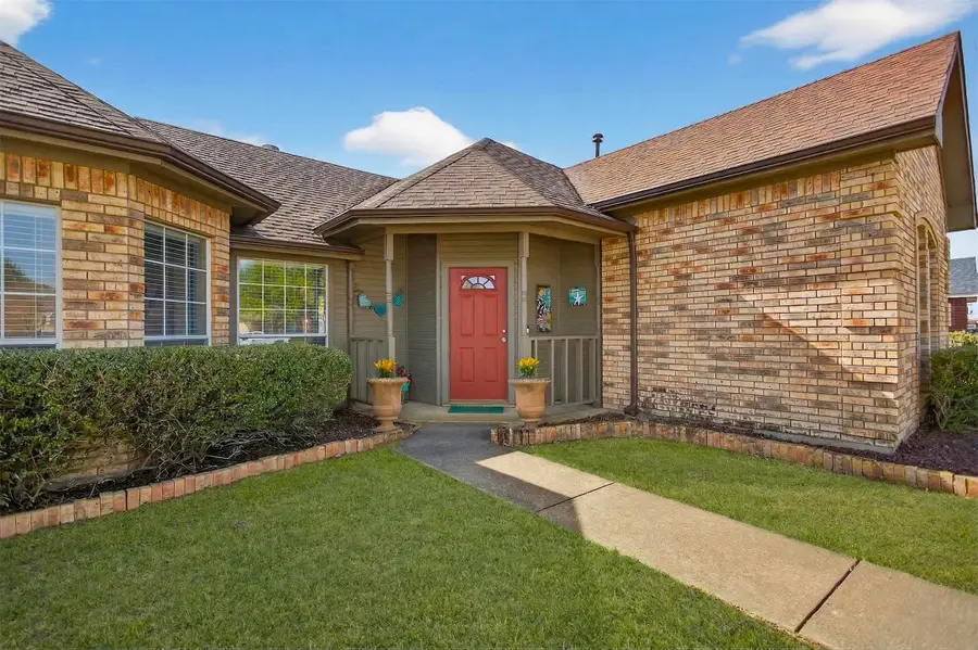 920 York Street, Forney, TX 75126 - #3