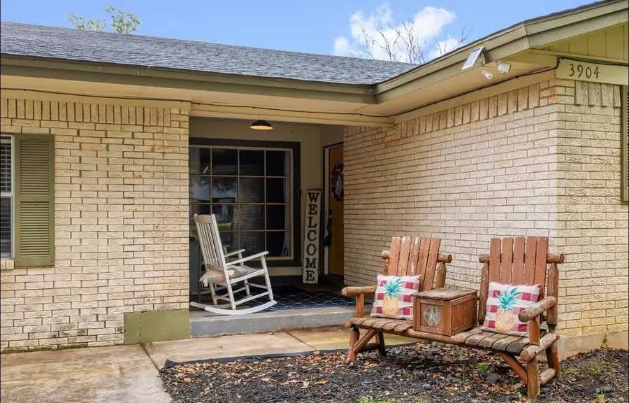 3904 Glenwood Drive, Brownwood, TX 76801 - #3