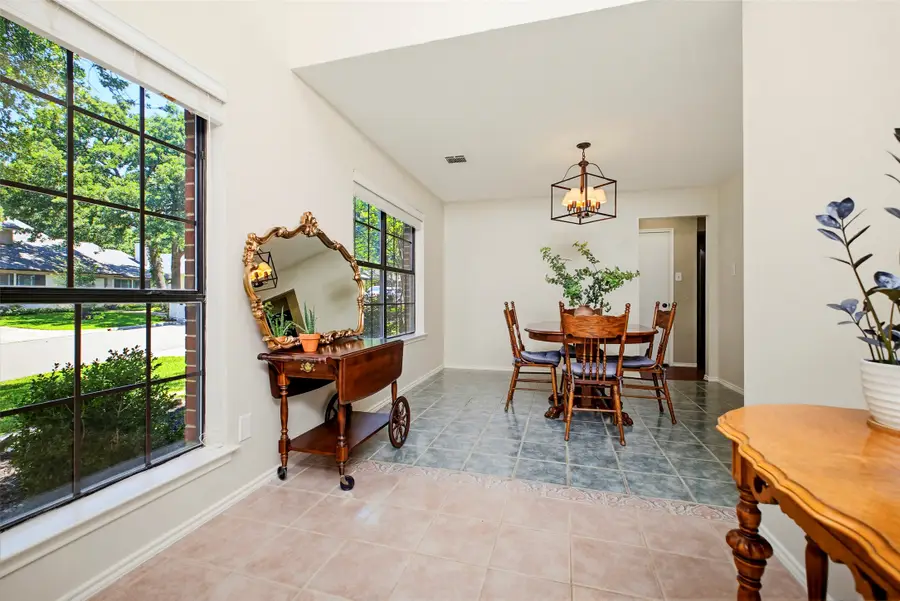 6704 Saddle Ridge Road, Arlington, TX 76016 - #2