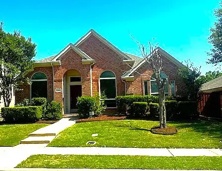 2865 Crestview Drive, Lewisville, TX 75067