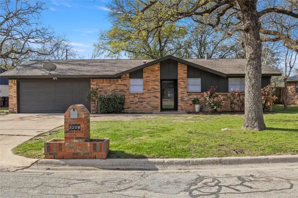 3208 Bob O Link Lane, Denton, TX 76209