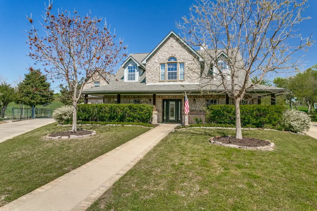 5849 River Meadows Place, Fort Worth, TX 76112 - #1