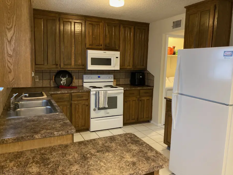 1421 S 12th Street S #108, Waco, TX 76706 - #3