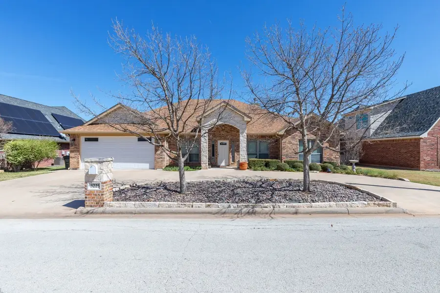 3225 White Oaks Drive, Abilene, TX 79606 - #2