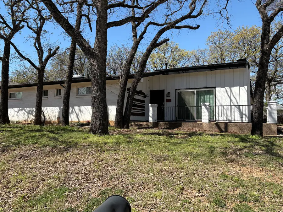 1121 Wade Drive, Bedford, TX 76022 - #2