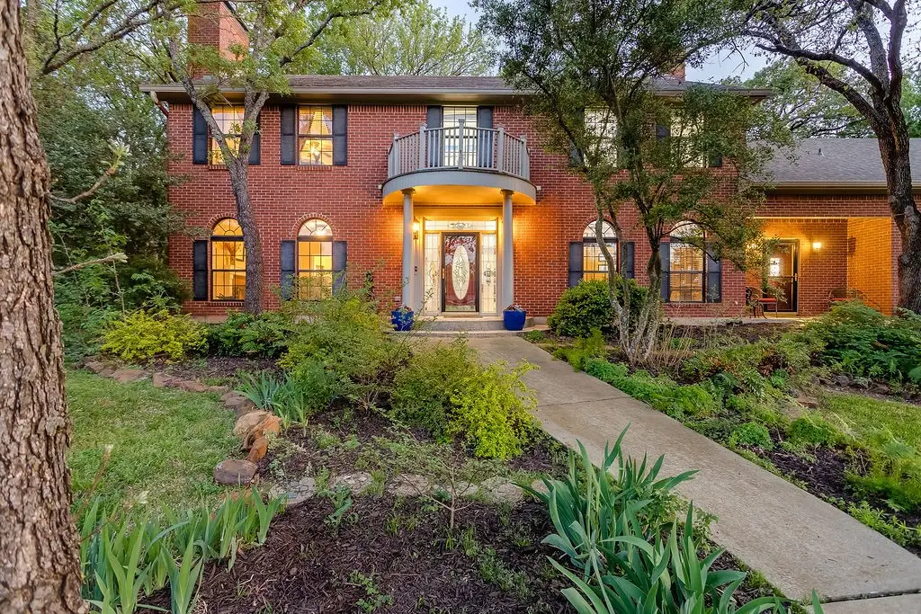 140 Creekside Drive, Double Oak, TX 75077 - #1