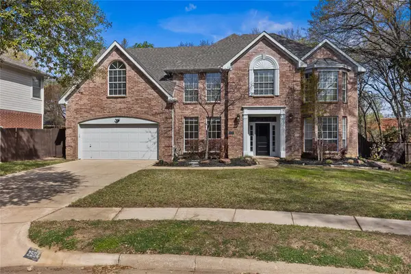 2504 Springhill Drive, Grapevine, TX 76051