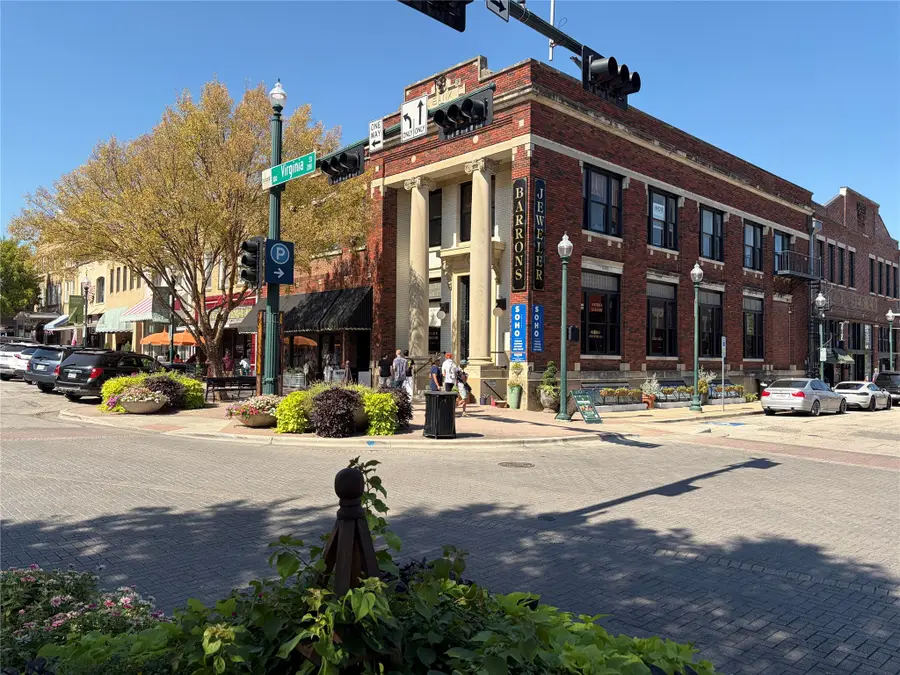 810 W Lamar Street, McKinney, TX 75069 - #2