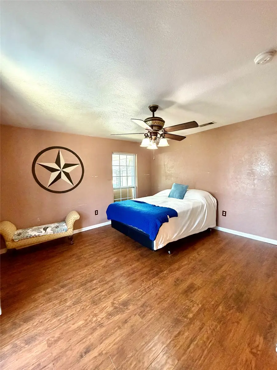 2513 NW 26th Street, Fort Worth, TX 76106 - #3