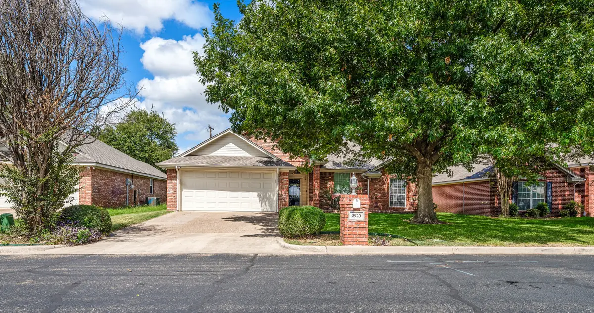 2920 Comanche Trail, Waco, TX 76712 - #1